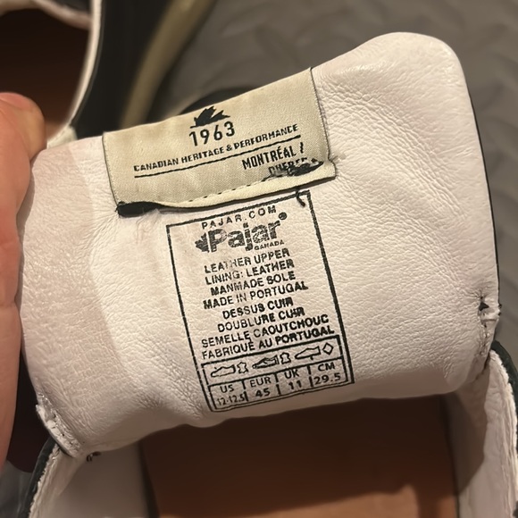 Pajar men’s casual shoes with Velcro - Picture 5 of 7